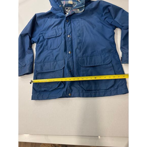 Vintage Woolrich Rain Jacket Flannel Lines - Picture 6 of 8